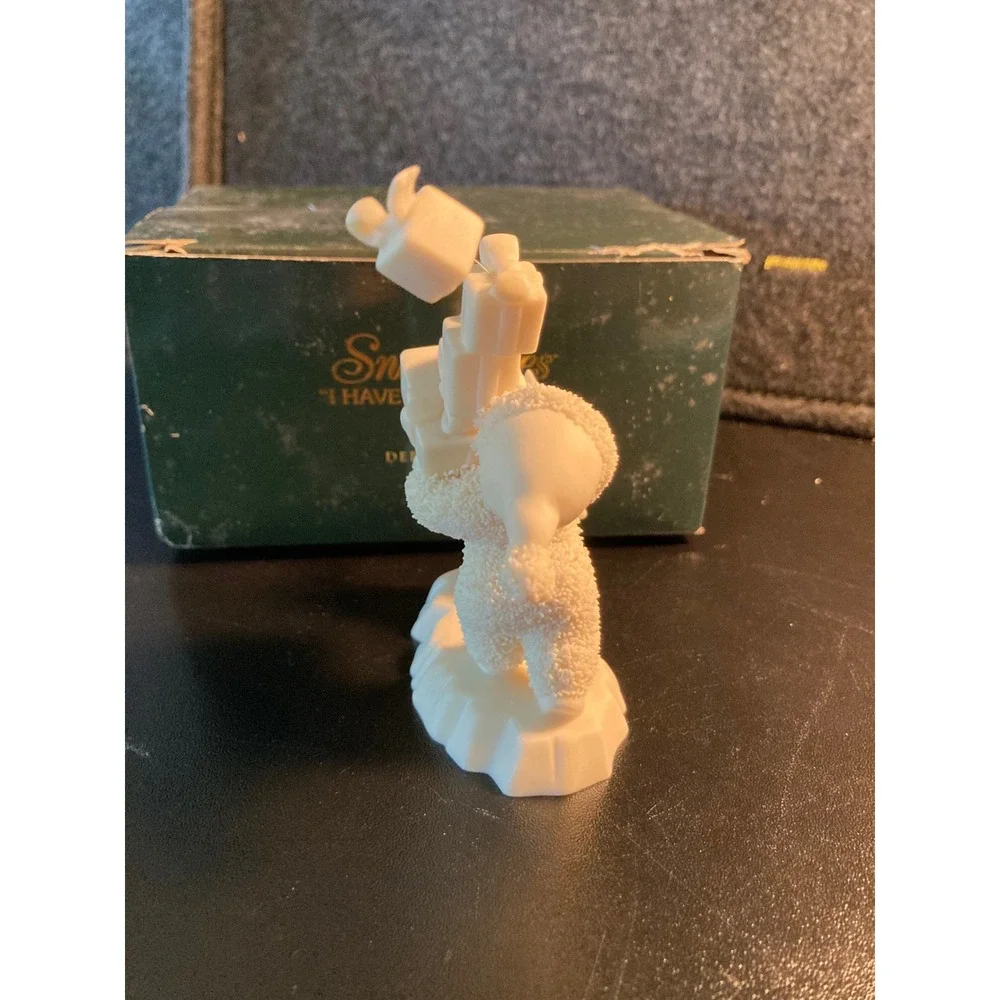 Department 56 Snowbabies I Have Lots To Give Figurine Penguin Gifts 56.68114
